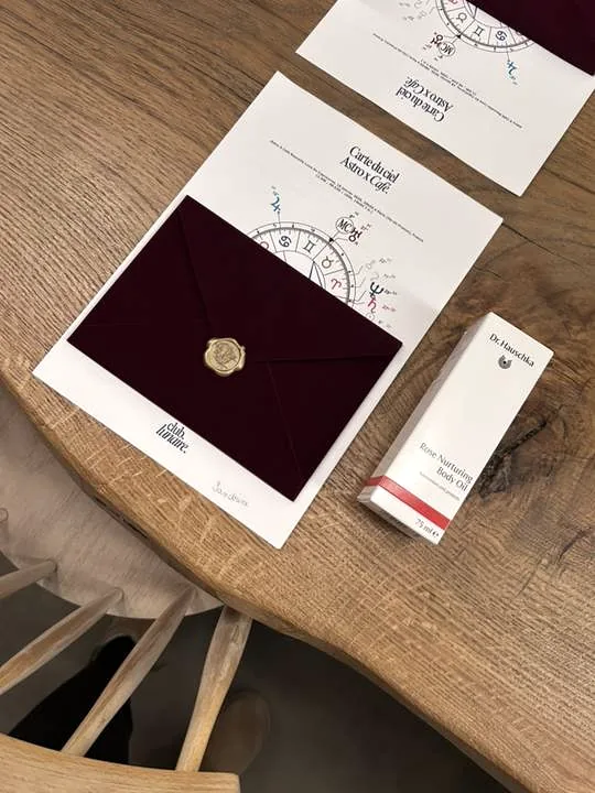 Carte du ciel et soin Dr. Hauschka