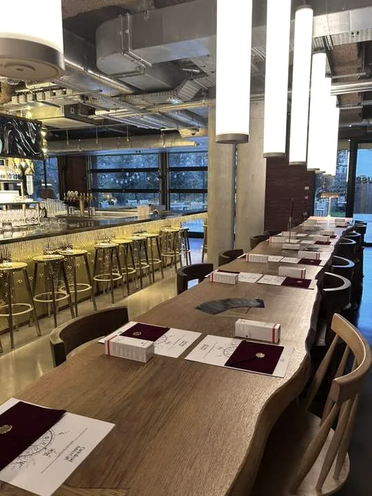 Table dressee, soiree Astro x Cafe